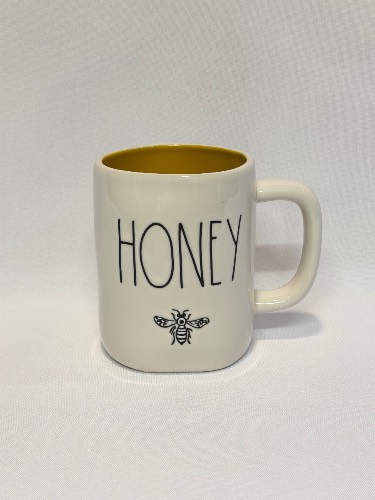 Taza Rae Dunn